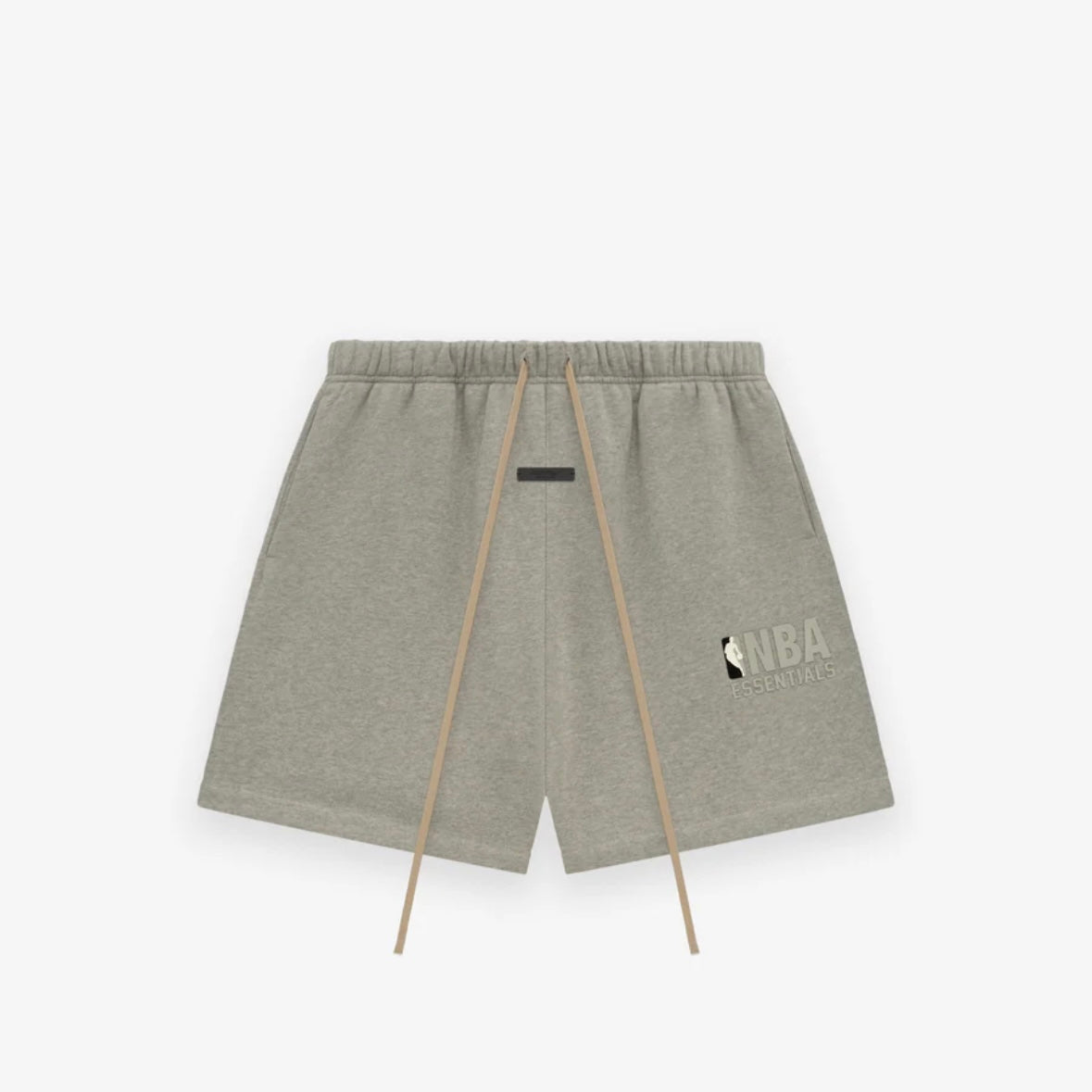 ESSENTIALS
NBA sweat shorts