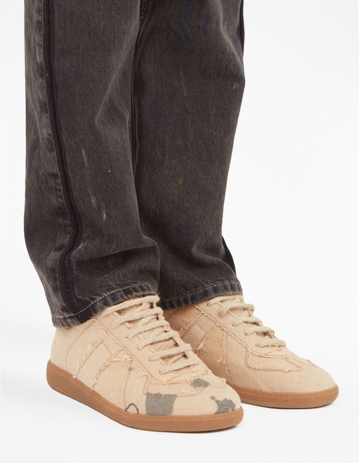 Maison Margiela
Replica low-top leather sneakers