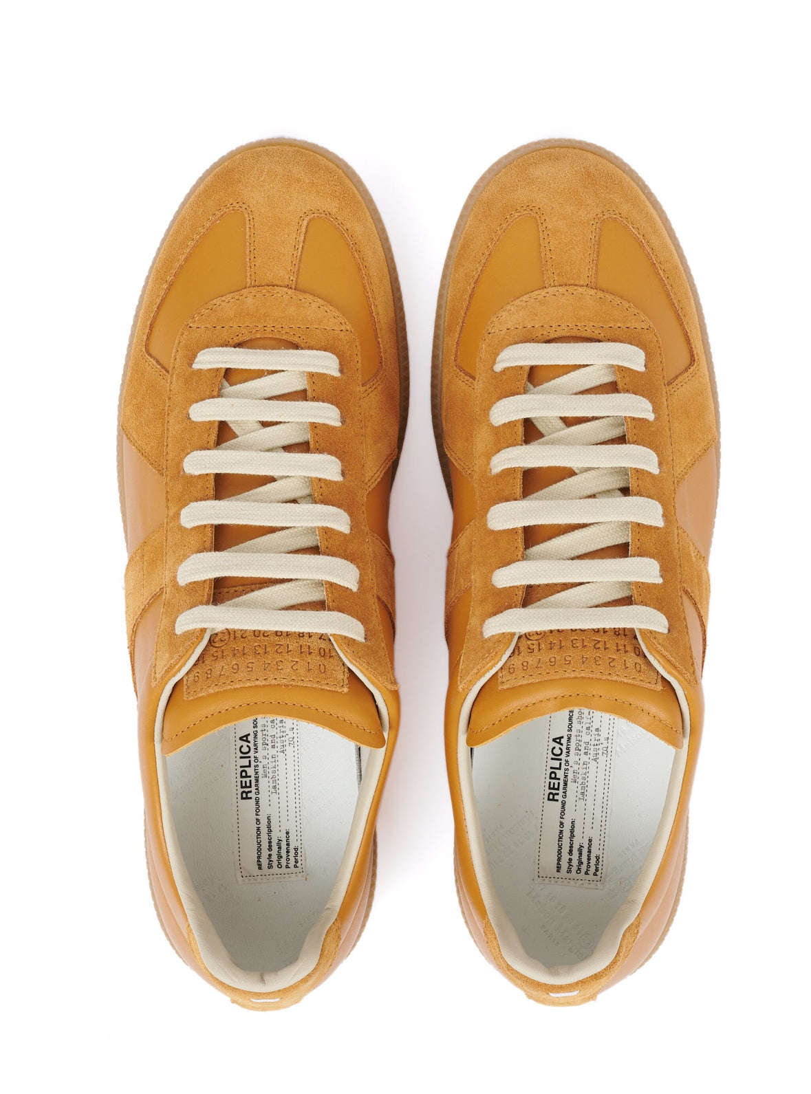 Maison Margiela
Replica low-top leather sneakers