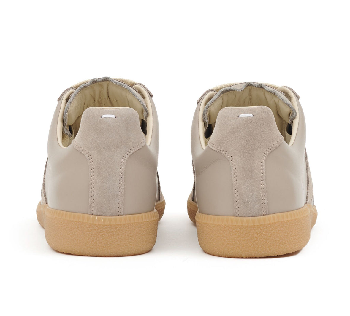 Maison Margiela
Replica panelled sneakers