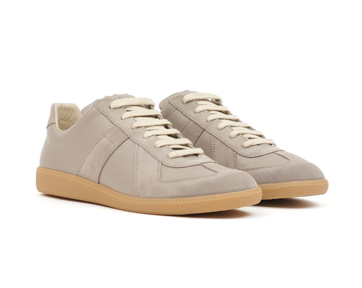 Maison Margiela
Replica panelled sneakers