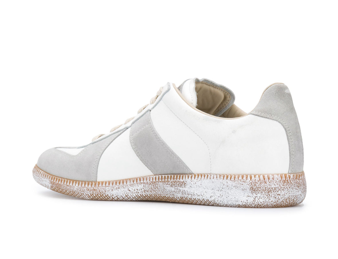 Maison Margiela
Replica low-top leather sneakers