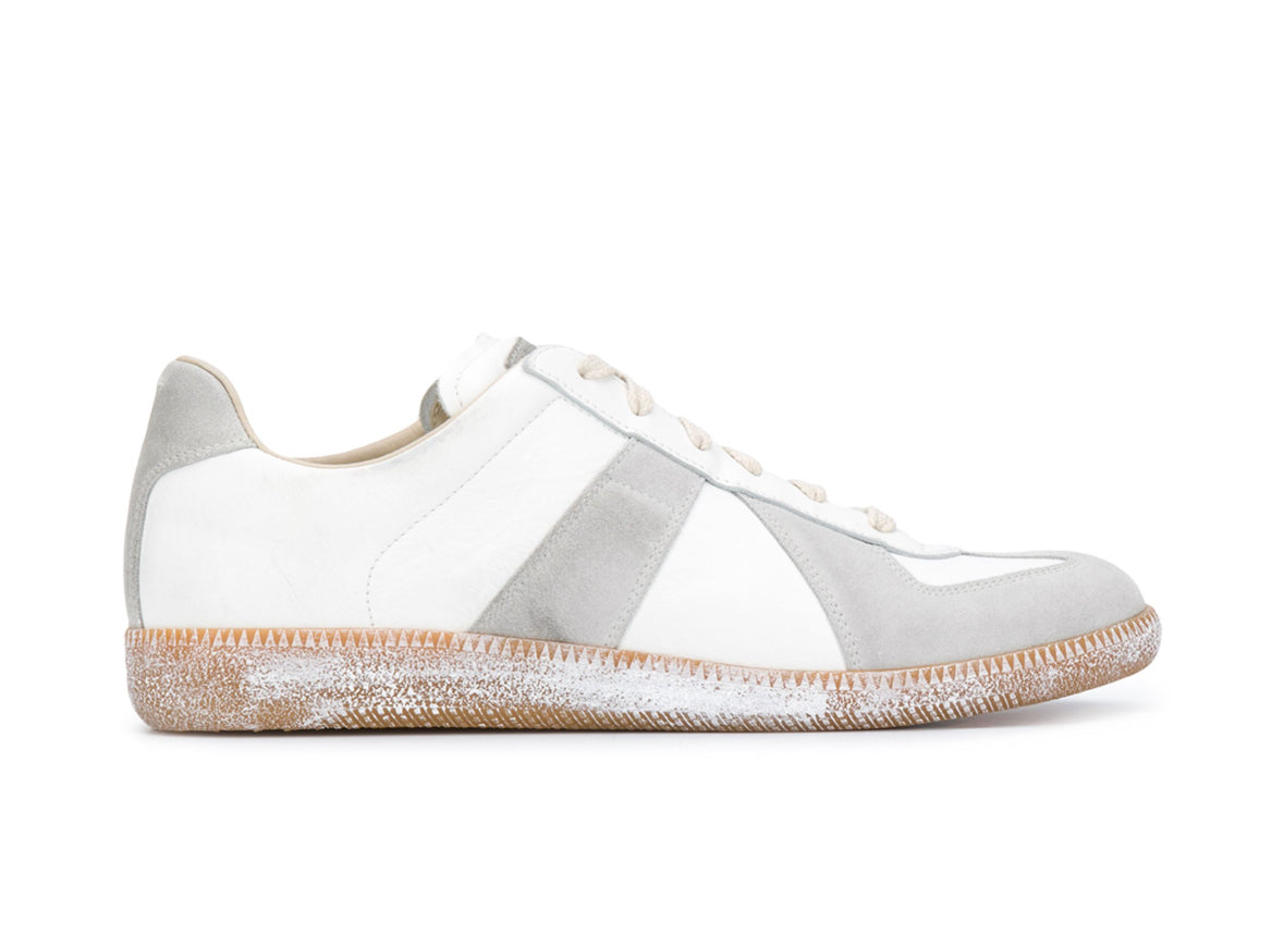 Maison Margiela
Replica low-top leather sneakers