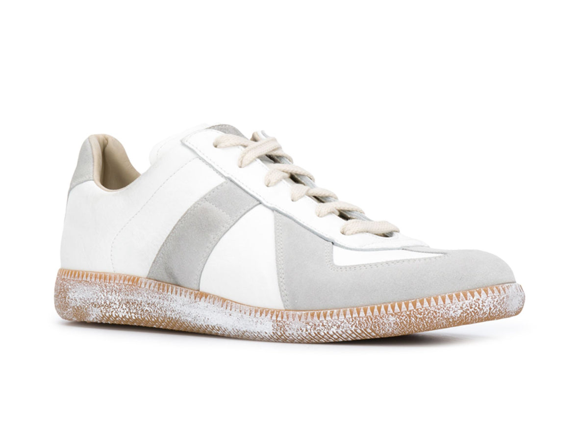 Maison Margiela
Replica low-top leather sneakers