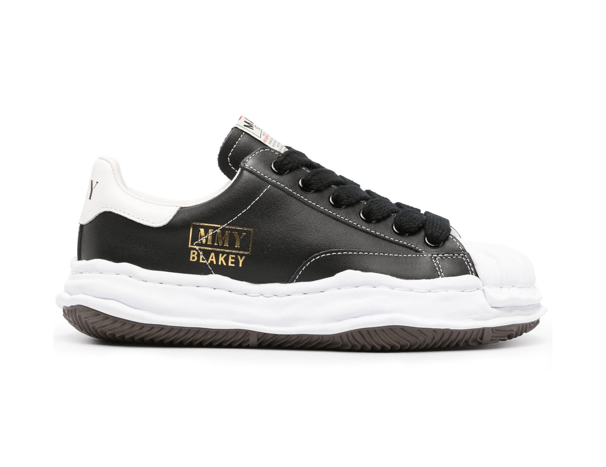 Maison MIHARA YASUHIRO
Peterson logo-patch leather sneakers