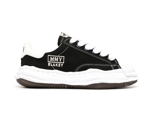 Maison MIHARA YASUHIRO
Blakey low-top sneakers