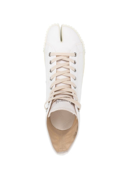 Maison Margiela
Tabi high-top sneakers