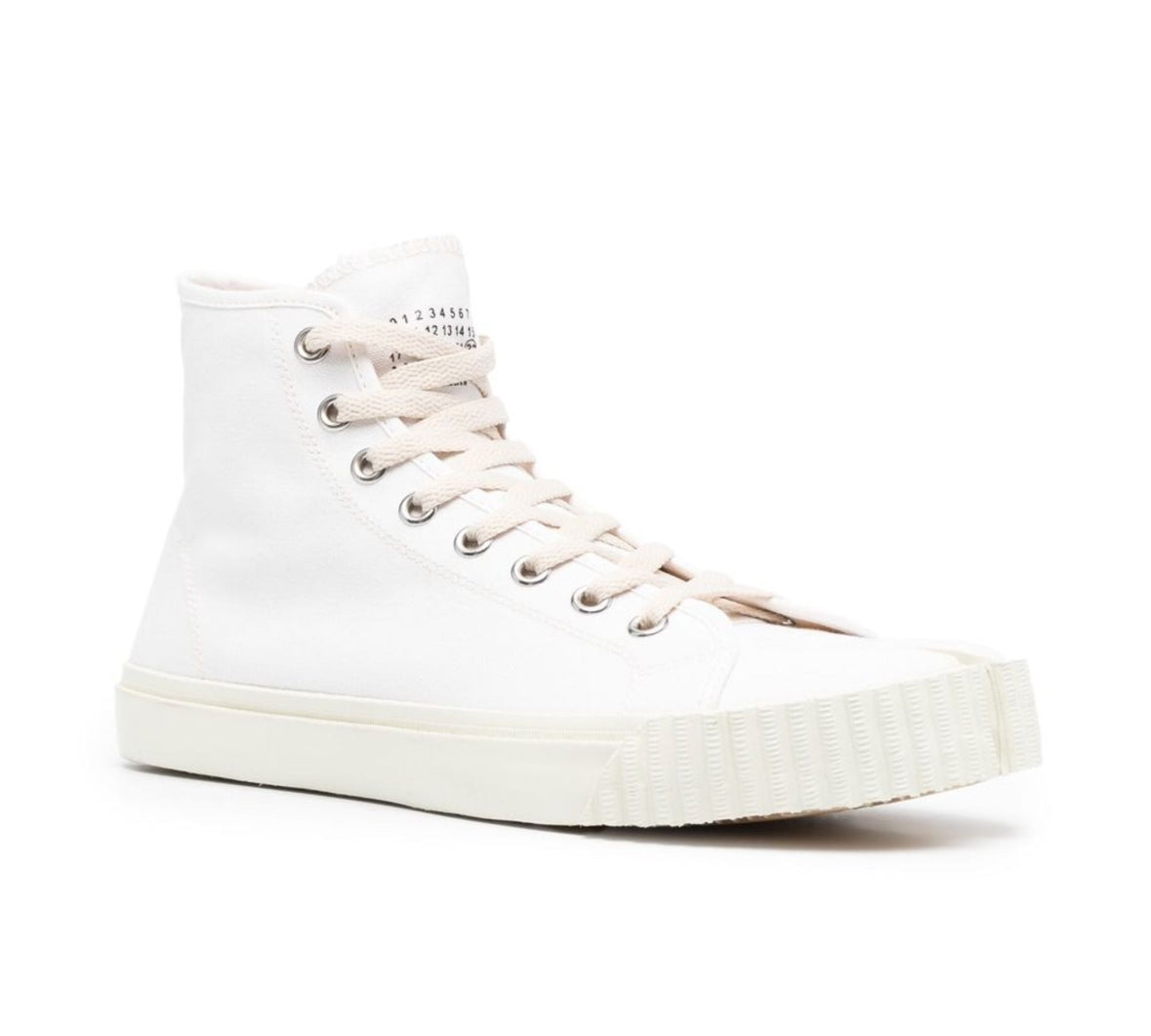 Maison Margiela
Tabi high-top sneakers