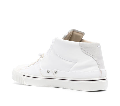 Maison Margiela
Evolution high-top sneakers