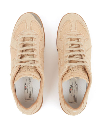 Maison Margiela
Replica low-top leather sneakers