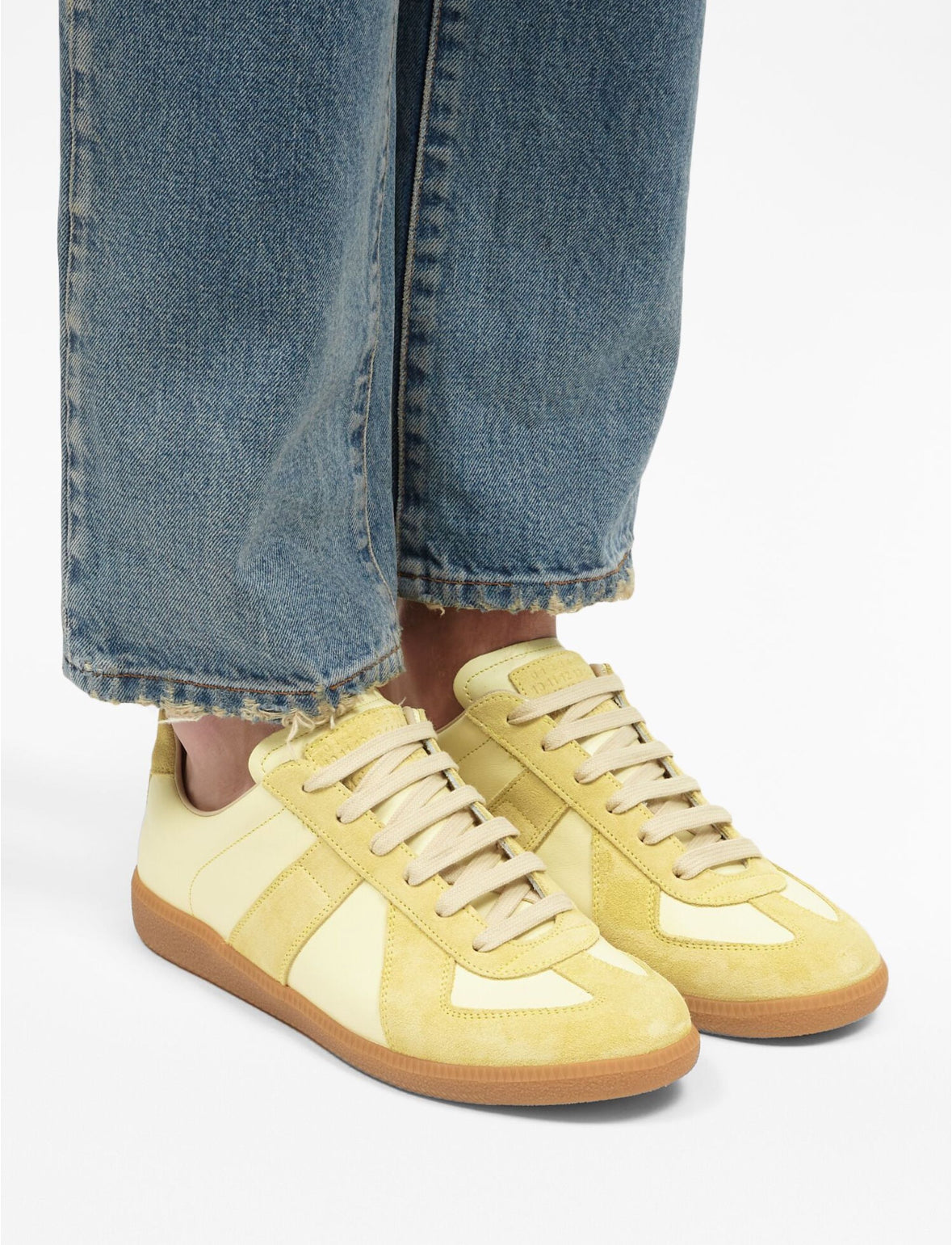 Maison Margiela
Replica low-top leather sneakers
