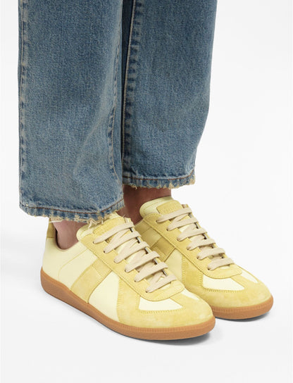 Maison Margiela
Replica low-top leather sneakers