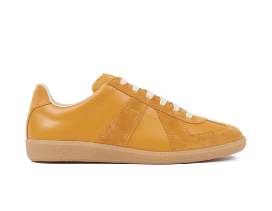 Maison Margiela
Replica low-top leather sneakers