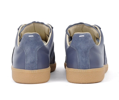 Maison Margiela
Replica leather sneakers