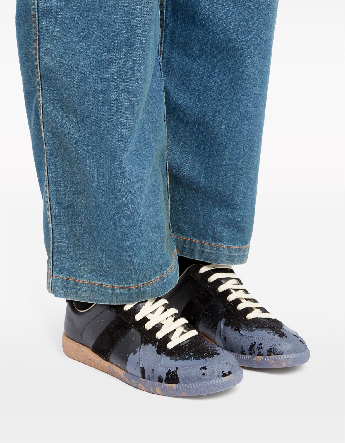 Maison Margiela
Paint Replica leather sneakers