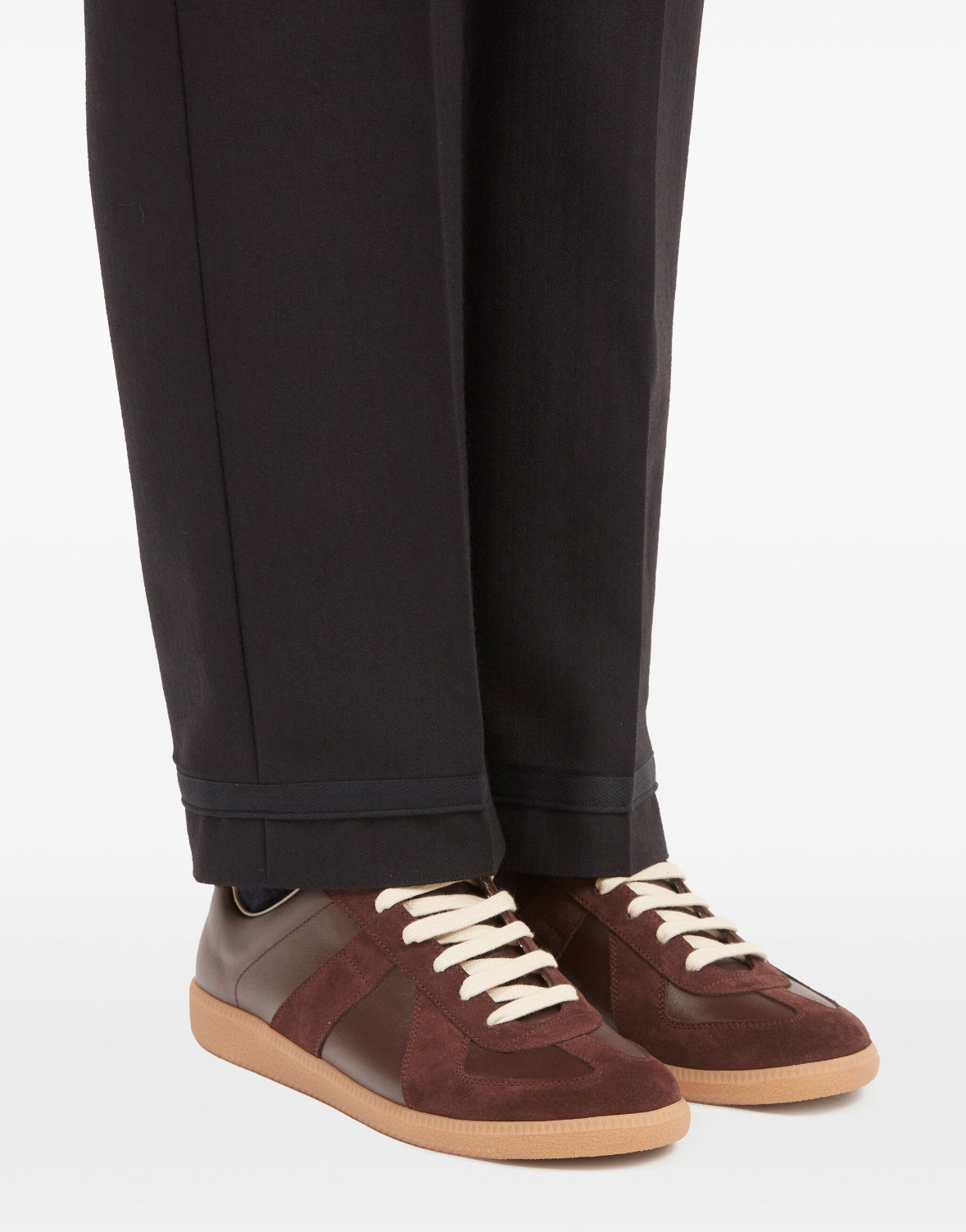 Maison Margiela
Replica panelled sneakers